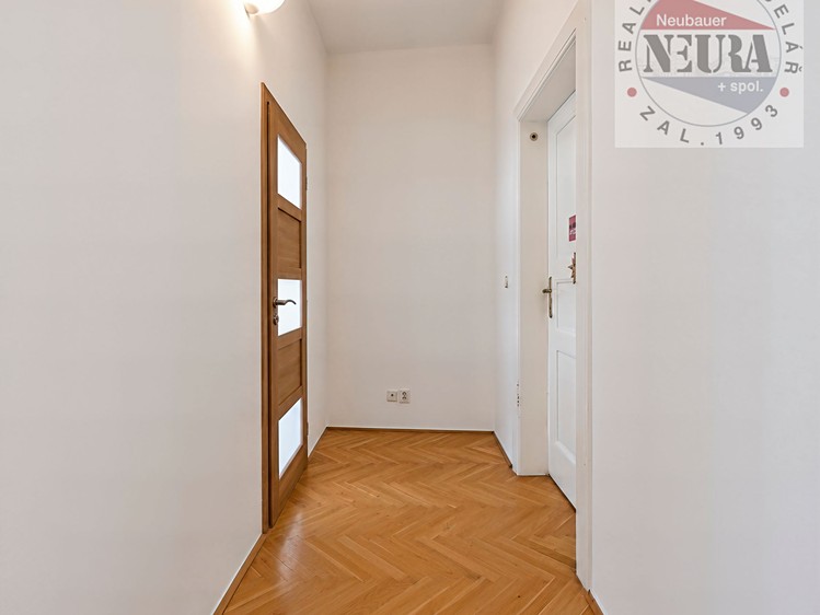 Prodej bytu 4+1, 96 m² (22 z 35)