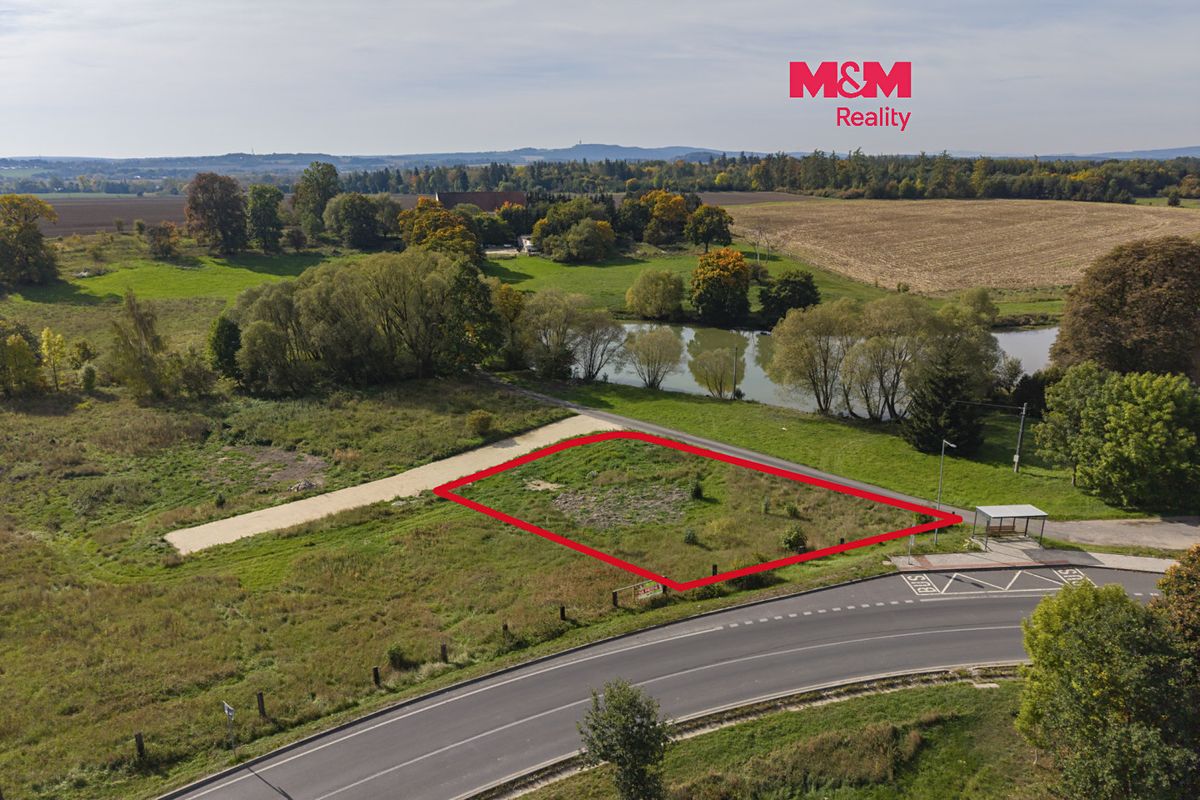 Prodej stavebního pozemku 943 m²