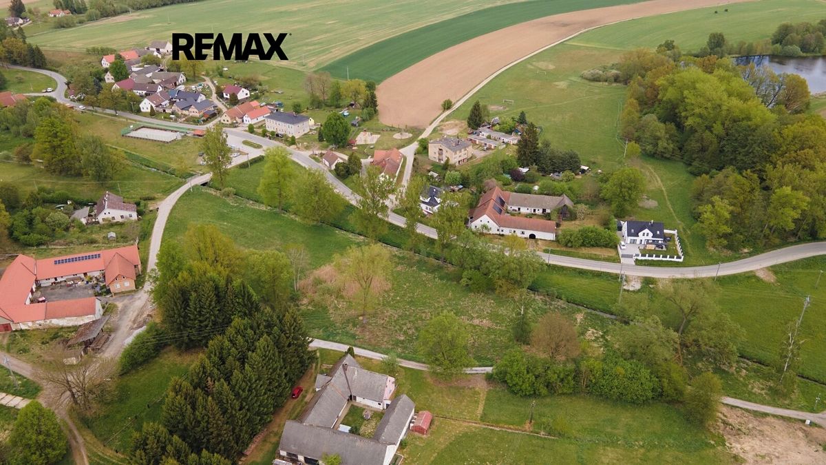Prodej stavebního pozemku 32591 m², Jindřichův Hradec – fotka 1 z 3