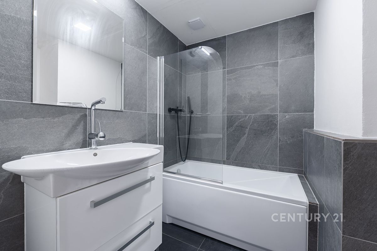Prodej bytu 4+1 80 m²