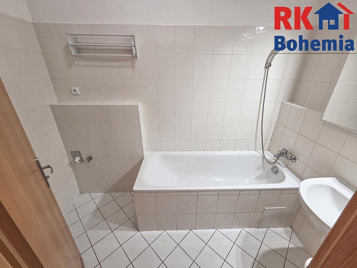 Pronájem bytu 2+kk 55 m² – fotografie 5