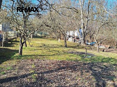 Prodej zahrady 559 m²