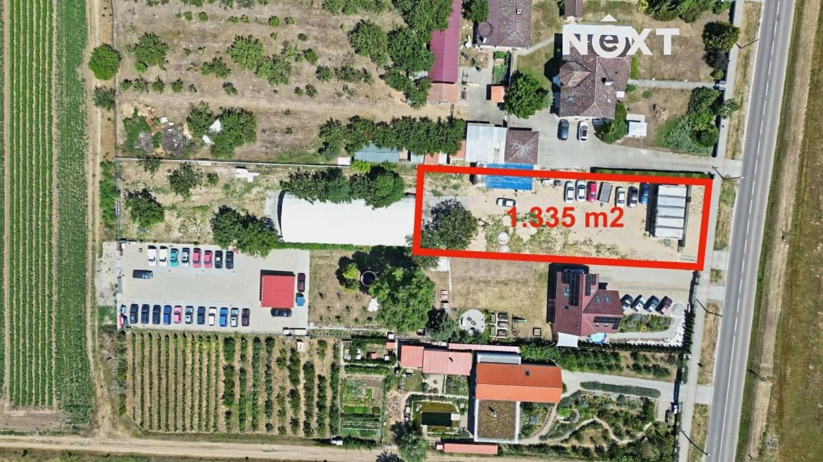 Prodej stavebního pozemku 1335 m² – fotografie 3