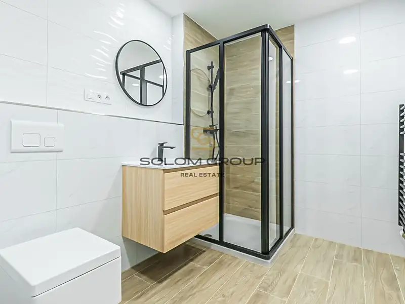 Prodej bytu 1+kk 27 m², Praha – náhled fotky 2