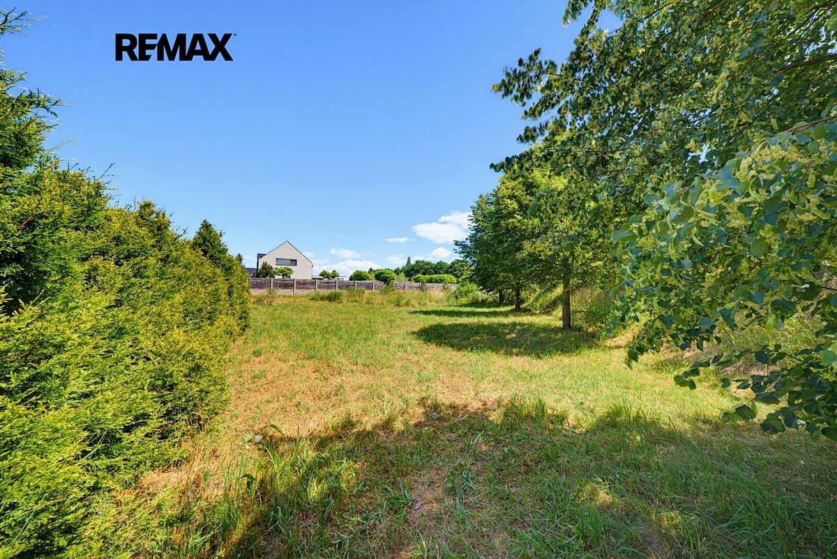 Prodej stavebního pozemku 1267 m² – fotografie 3