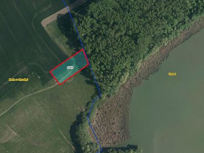 Prodej pole 2784 m²