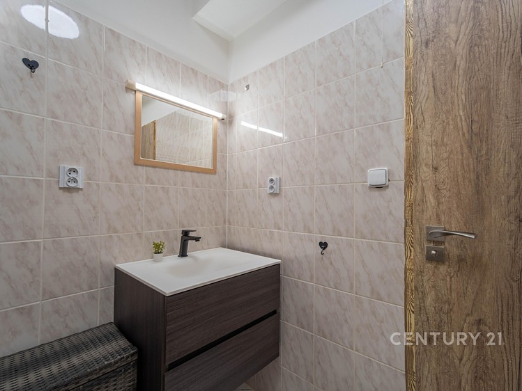 Prodej bytu 2+kk, 48 m² (12 z 23)