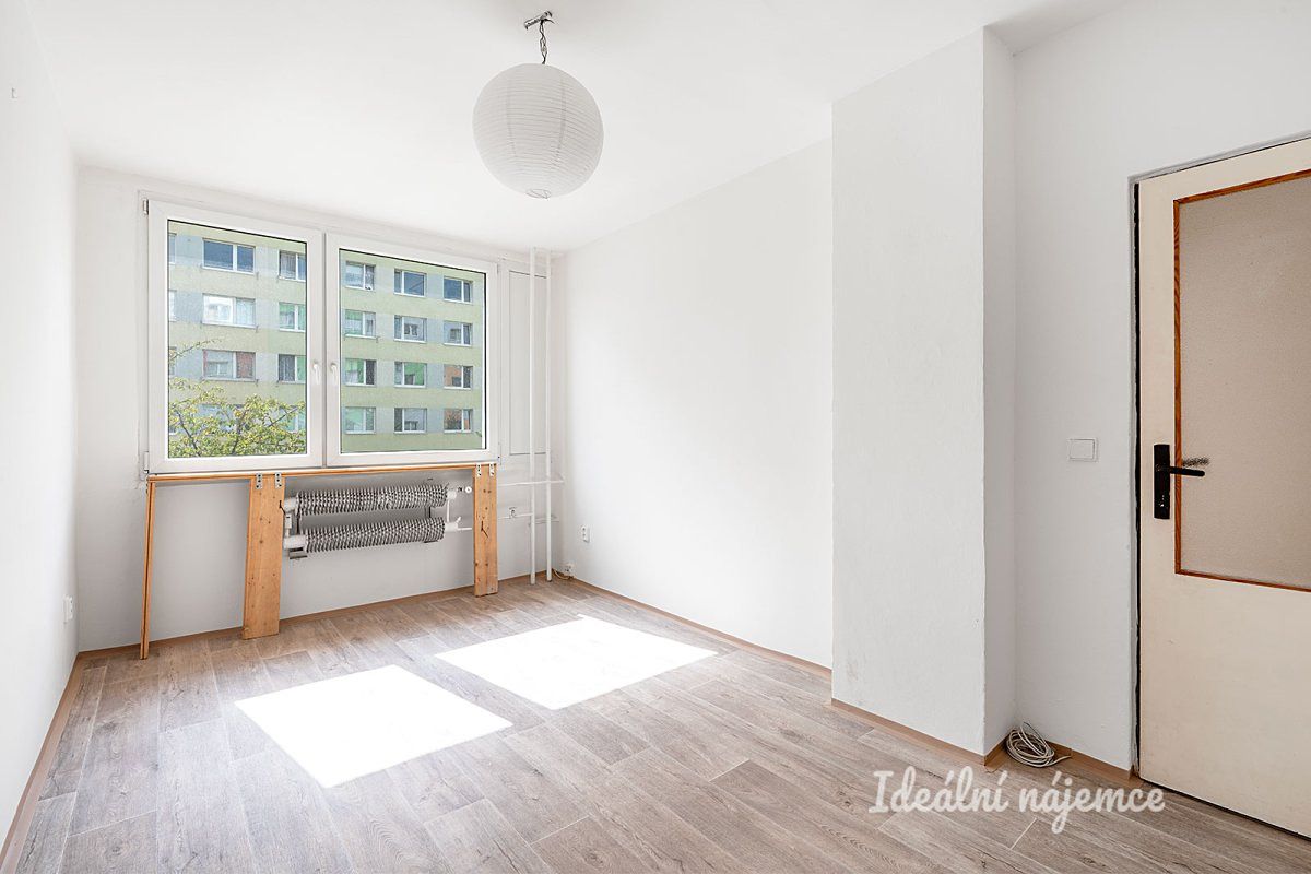Pronájem bytu 2+kk 50 m² – fotografie 2