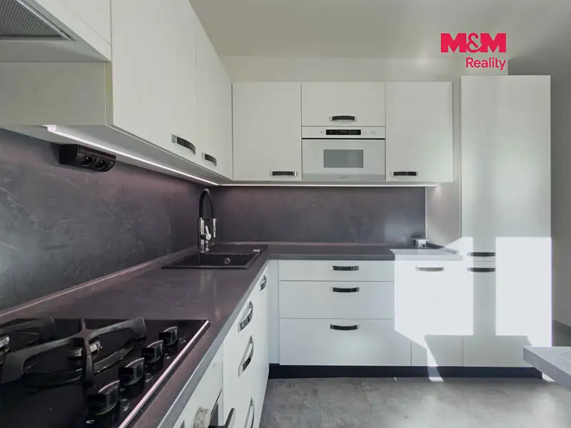 Prodej bytu 3+1 57 m², Karviná – náhled fotky 2
