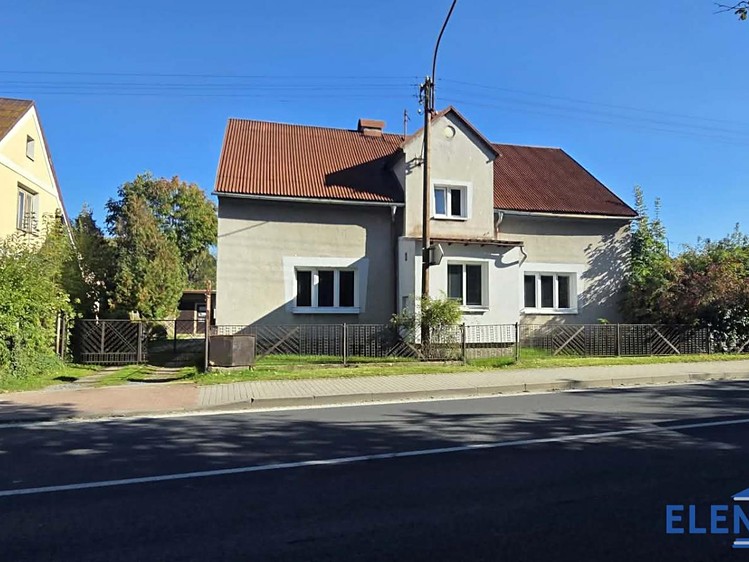 Prodej domu, 260 m² (2 z 33)
