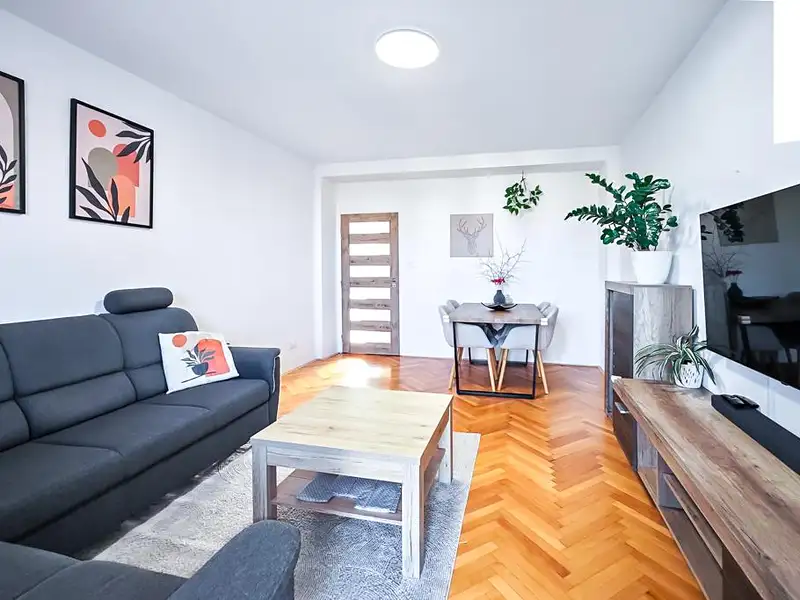 Prodej bytu 3+1 66 m², Chrudim – náhled fotky 2