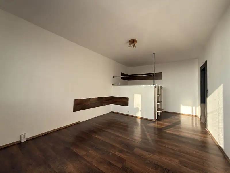 Prodej bytu 2+1 62 m², Chomutov – náhled fotky 1