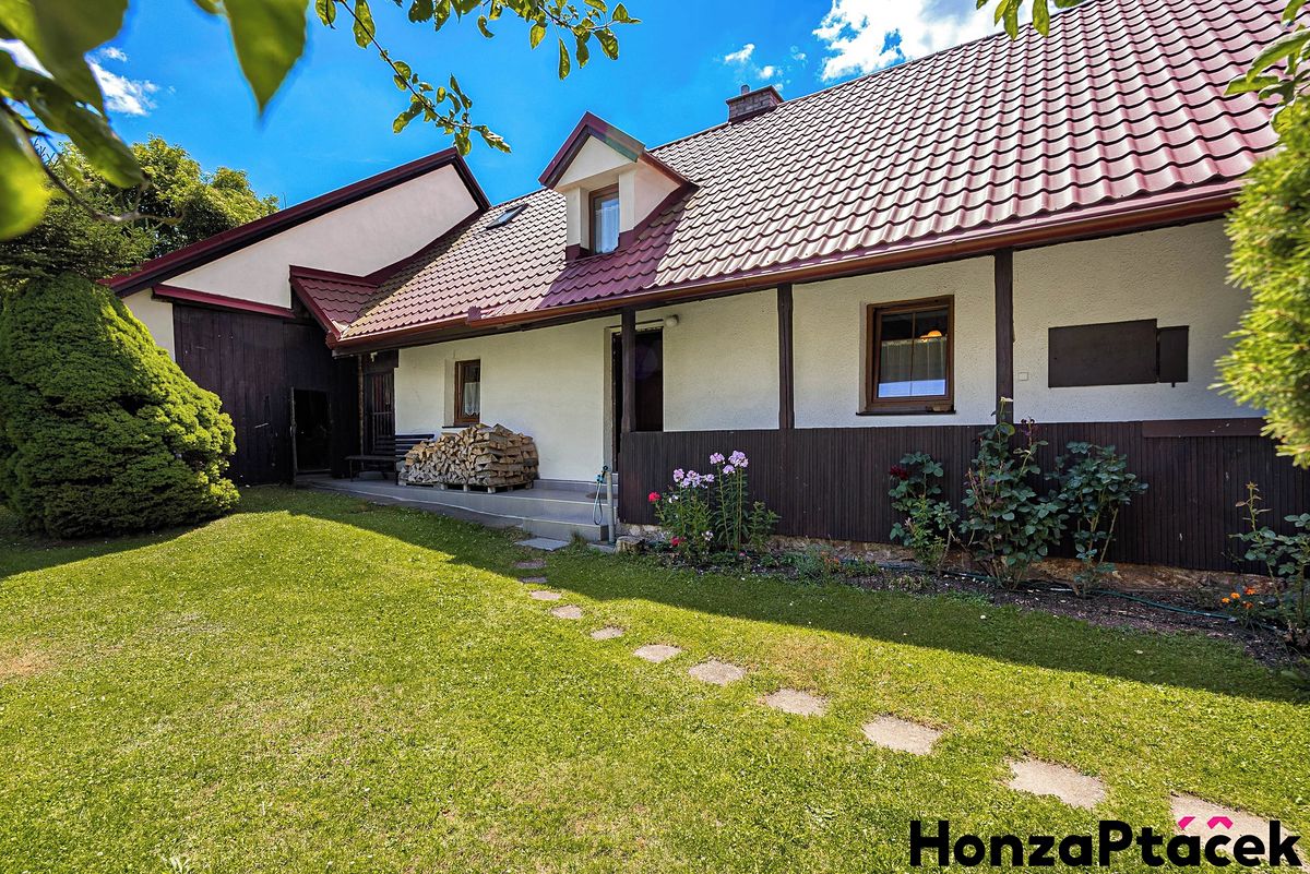 Prodej chalupy 154 m², pozemek 355 m², Lhota pod Radčem – fotka 1 z 3