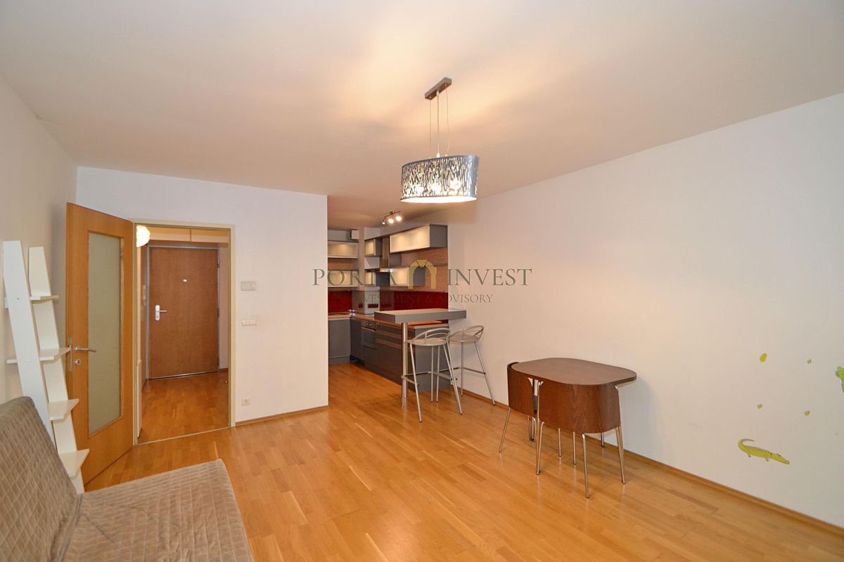 Pronájem bytu 2+kk 63 m² – fotografie 2