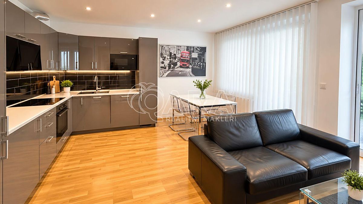 Pronájem bytu 3+kk 67 m² – fotografie 2