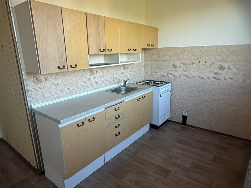 Pronájem bytu 2+1 60 m², Kadaň – náhled fotky 2