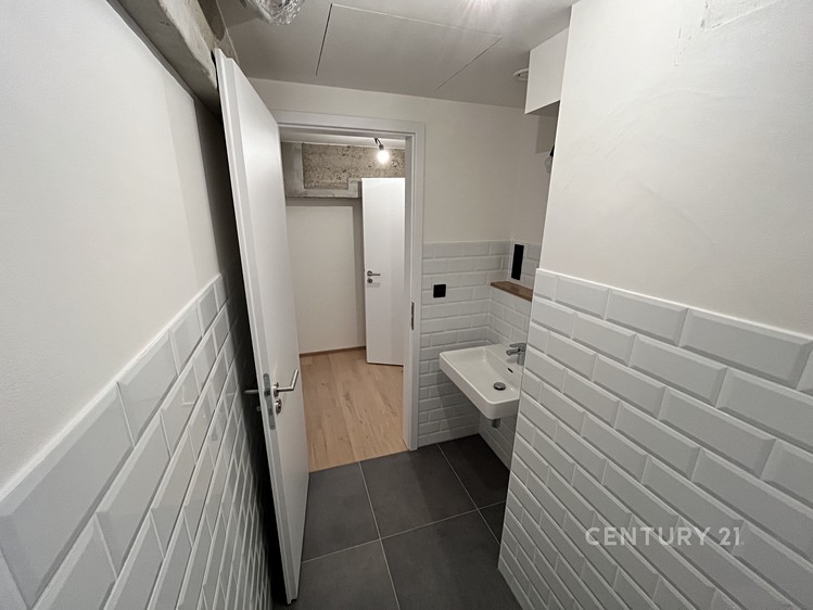 Комерційне приміщення в оренду, 91 м² (13 з 16)
