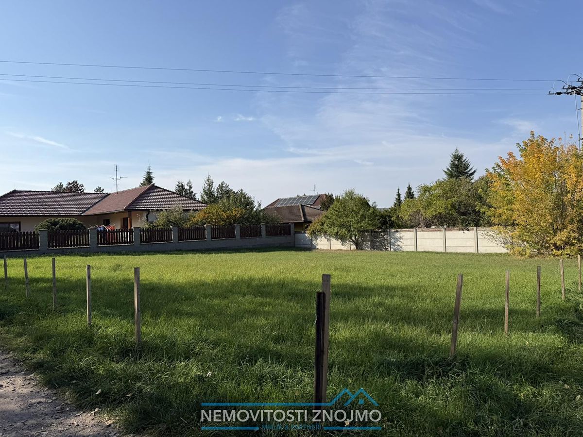 Pronájem zahrady 600 m² – fotografie 3