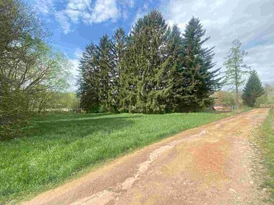Prodej stavebního pozemku 1275 m²