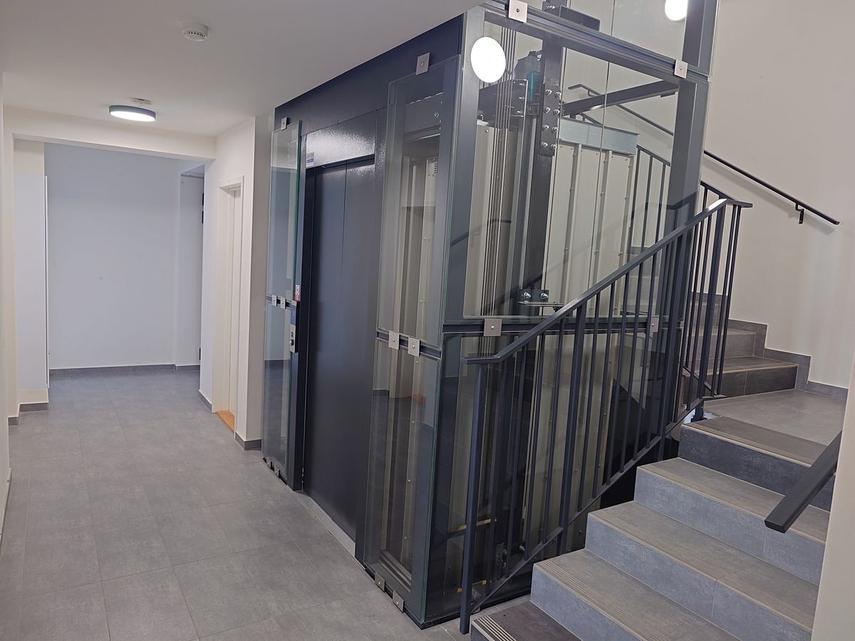Pronájem bytu 1+kk 44 m² – fotografie 2