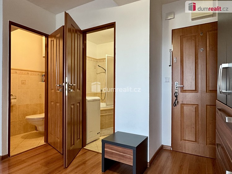 Квартира 3+kk на продаж, 77 м² (13 з 15)