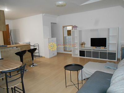 Pronájem bytu 1+kk 35 m²