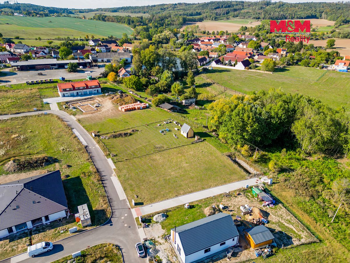 Prodej stavebního pozemku 1281 m² – fotografie 3