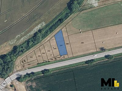 Prodej pole 498 m²