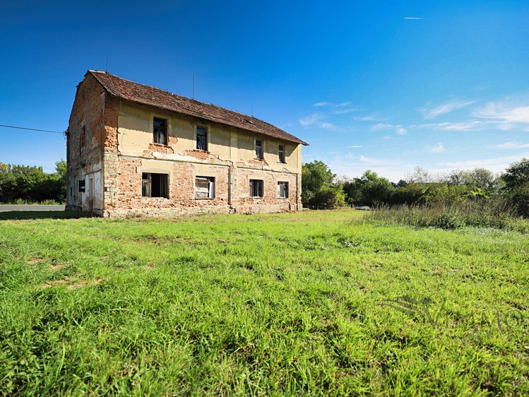 Prodej komerčního prostoru, 390 m² (3 z 22)