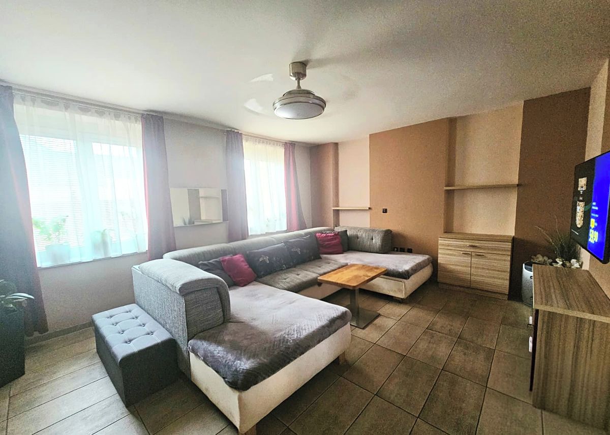Prodej vícegeneračního domu 210 m², pozemek 261 m² – fotografie 5