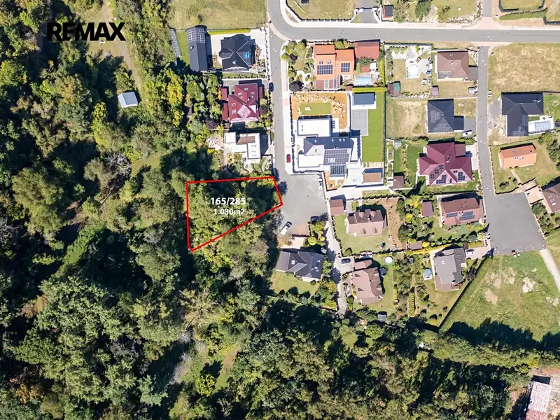 Prodej stavebního pozemku 1030 m², Jenišov – náhled fotky 1