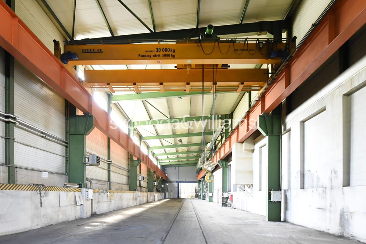 Pronájem výrobní haly, prostoru 1100 m² – fotografie 2
