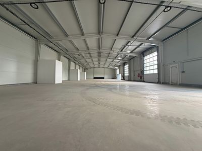 Pronájem skladového prostoru 750 m²
