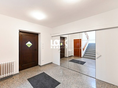 Gewerbefläche zur Miete, 417 m² (3 von 41)