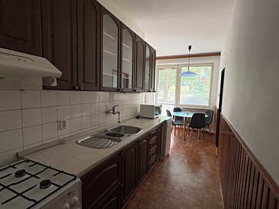 Pronájem bytu 3+1, 90 m² (3 z 13)
