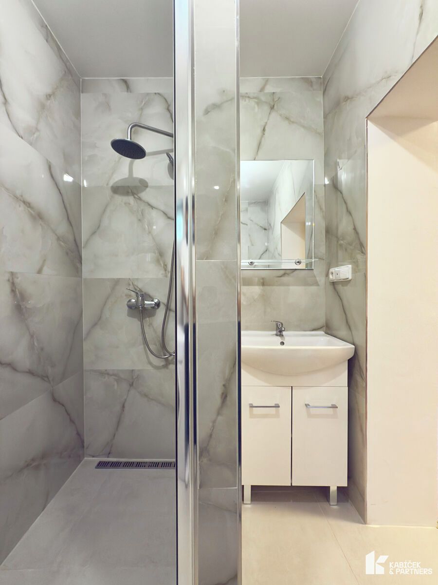 Pronájem bytu 1+kk 23 m² – fotografie 5