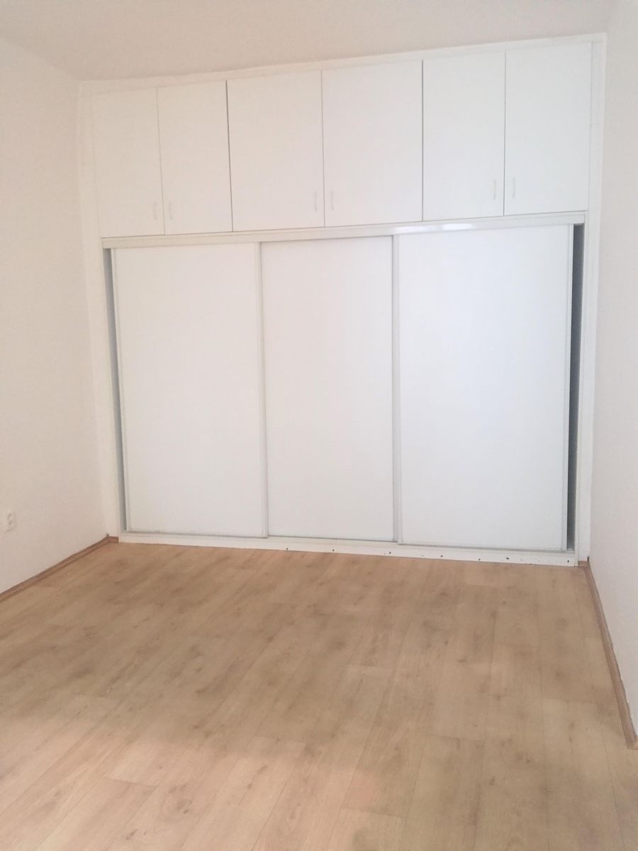 Pronájem bytu 2+kk 64 m² – fotografie 4