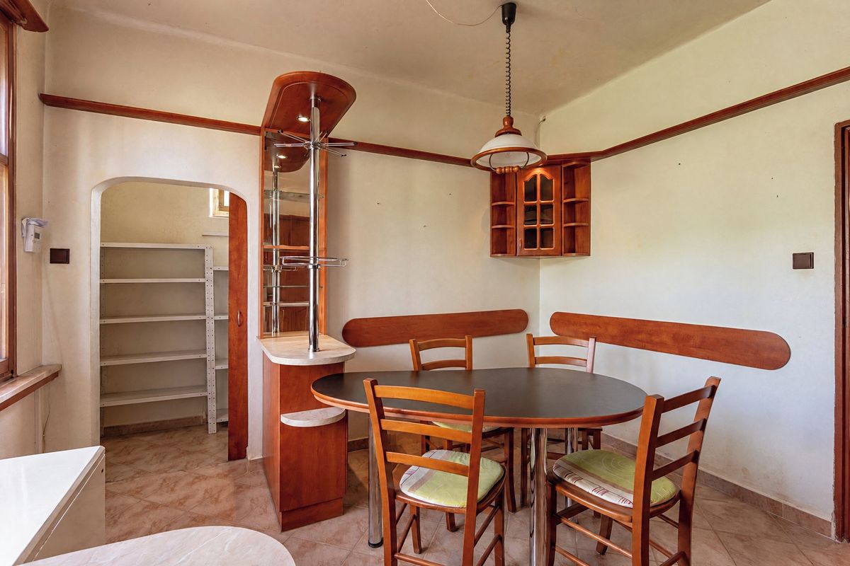 Prodej rodinného domu 150 m², pozemek 1419 m²