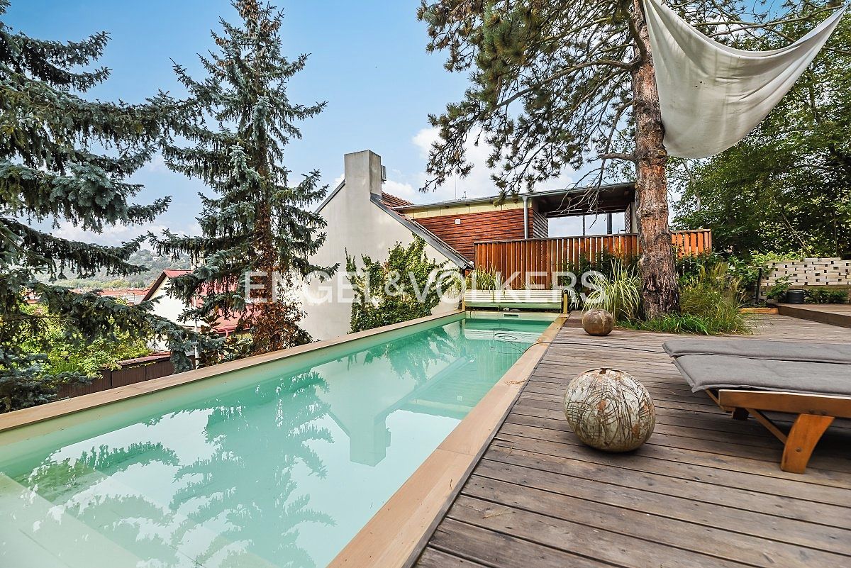 Pronájem bytu 3+kk 106 m² – fotografie 2