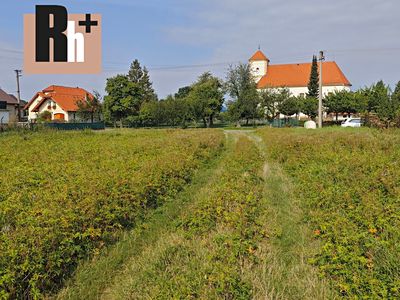 Prodej stavebního pozemku 3947 m²