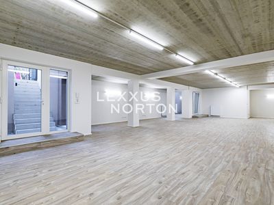 Pronájem kanceláře 130 m²