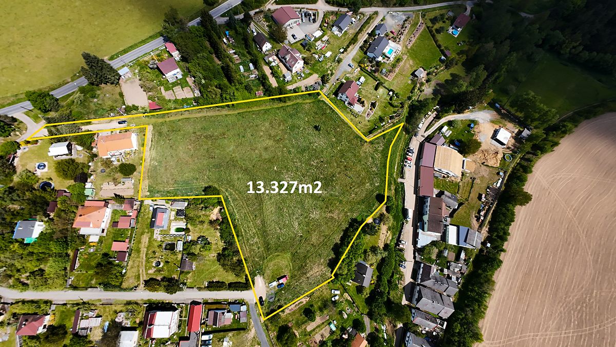 Prodej stavebního pozemku 13327 m², Vrčeň – fotka 1 z 3