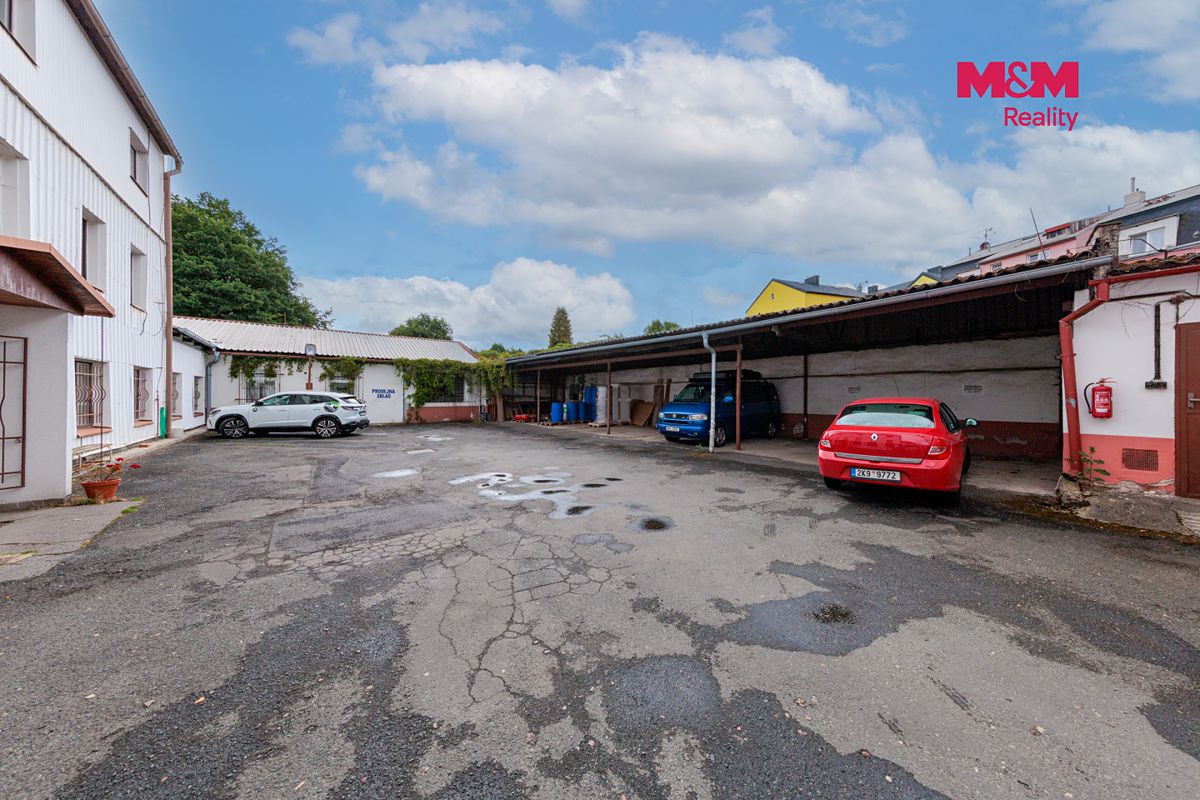 Prodej skladového prostoru 900 m² – fotografie 3