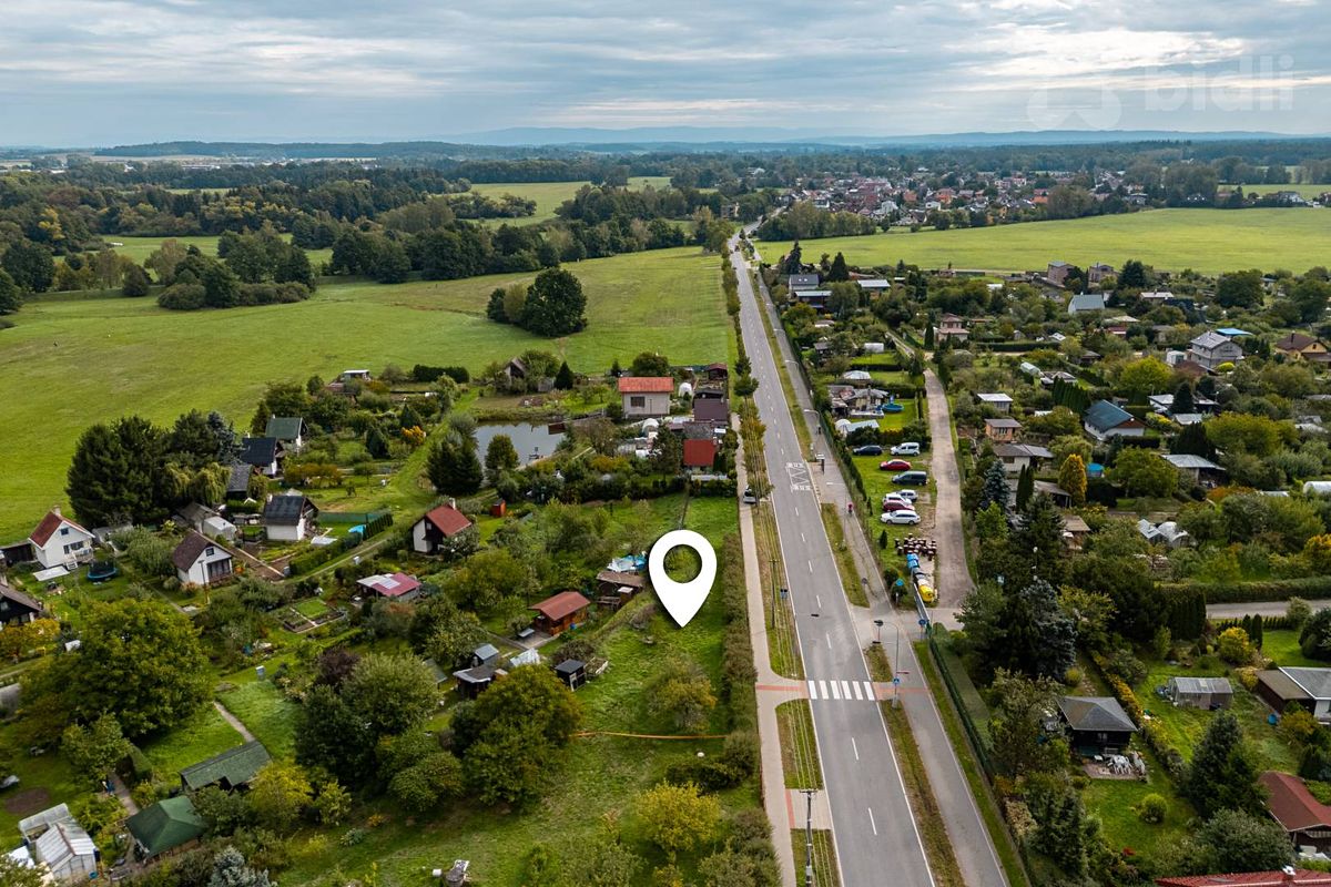 Prodej stavebního pozemku 674 m² – fotografie 5