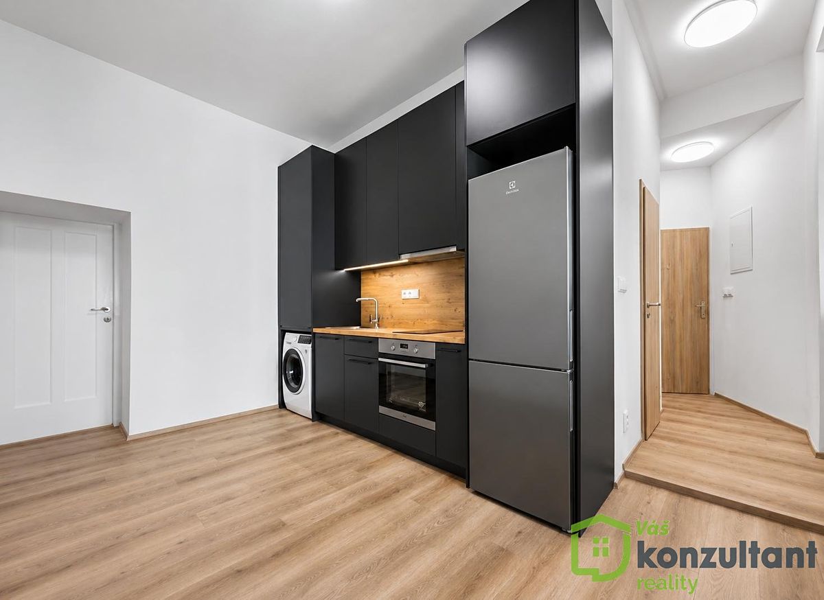 Pronájem bytu 1+1 35 m² – fotografie 5