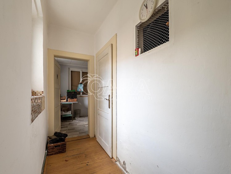 Комерційне приміщення на продаж, 180 м² (21 з 30)