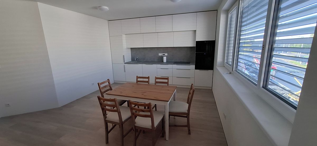 Pronájem bytu 2+kk 50 m²