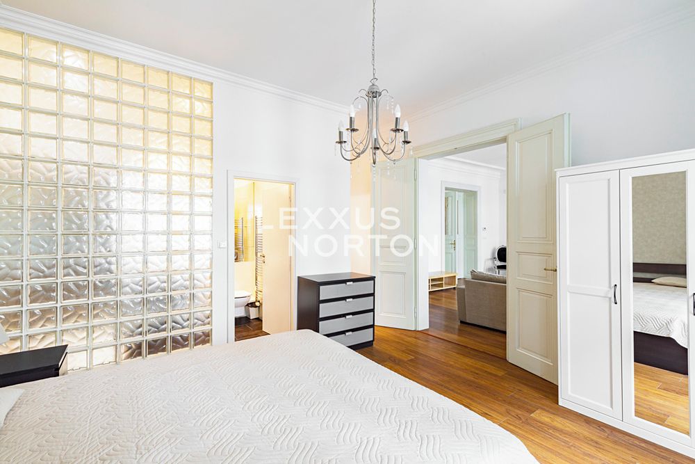 Pronájem bytu 4+1 154 m² – fotografie 4
