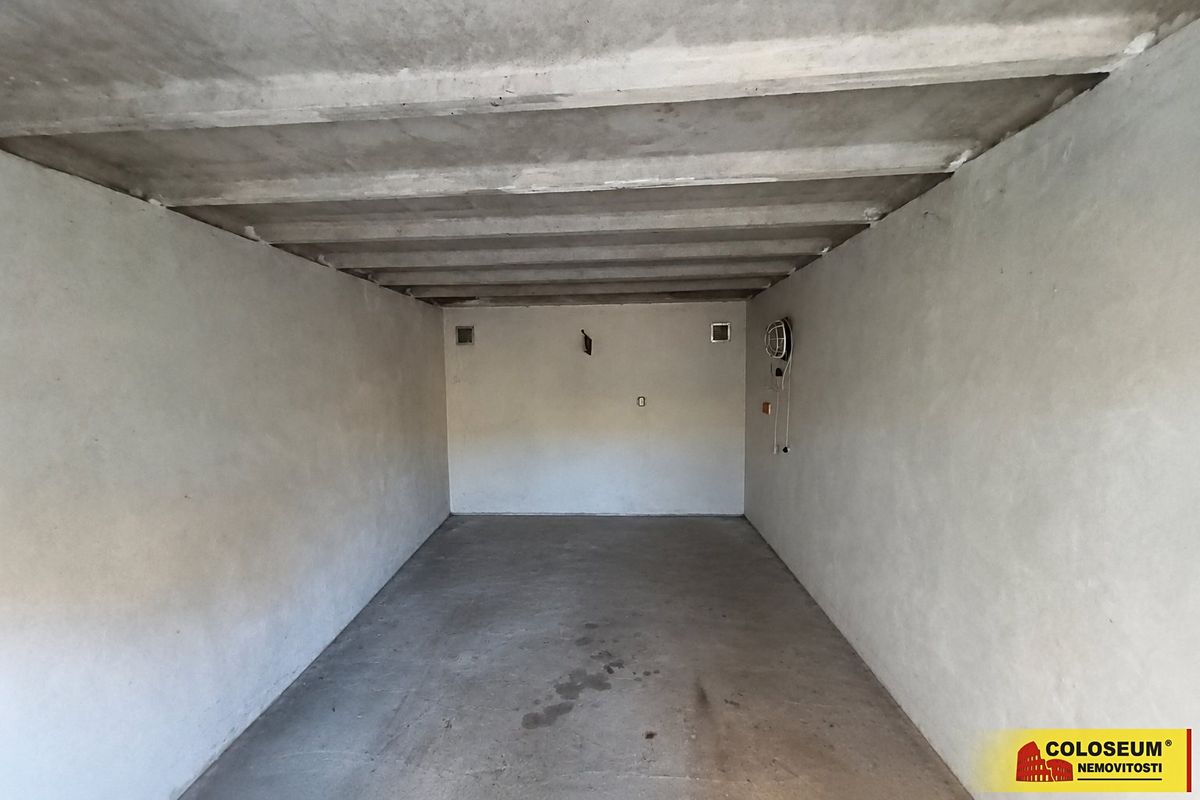 Prodej garáže 18 m² – fotografie 2