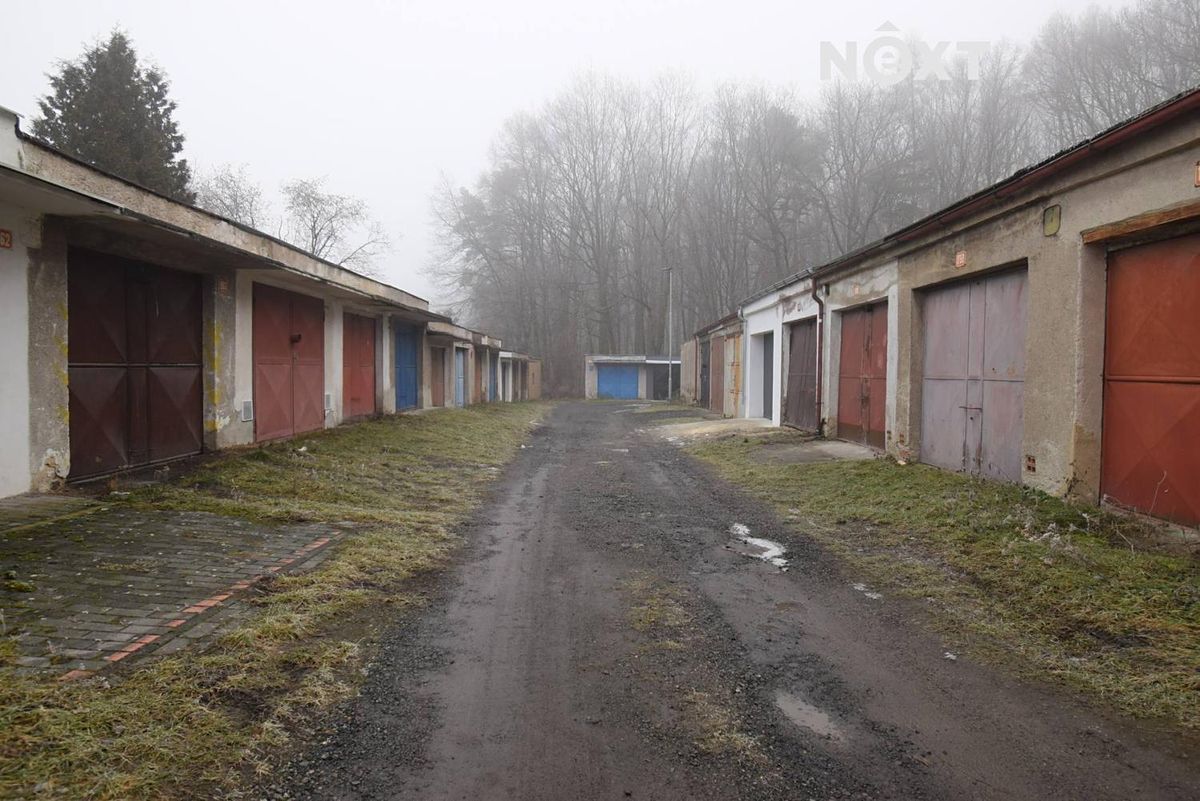 Pronájem garáže 16 m² – fotografie 4